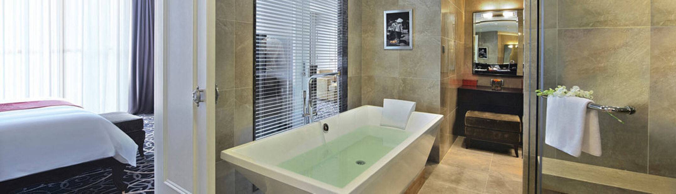 Movenpick Hotel Saigon (Ex. Marco Polo Omni)