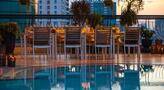Renaissance Riverside Hotel