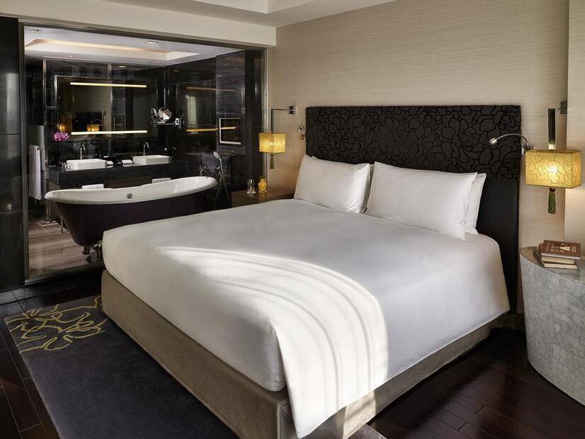 Sofitel Plaza Saigon