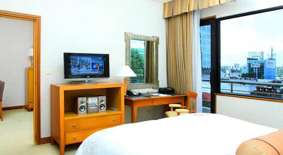 Caravelle Hotel