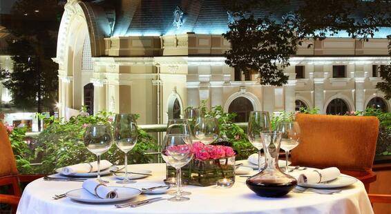 Caravelle Hotel