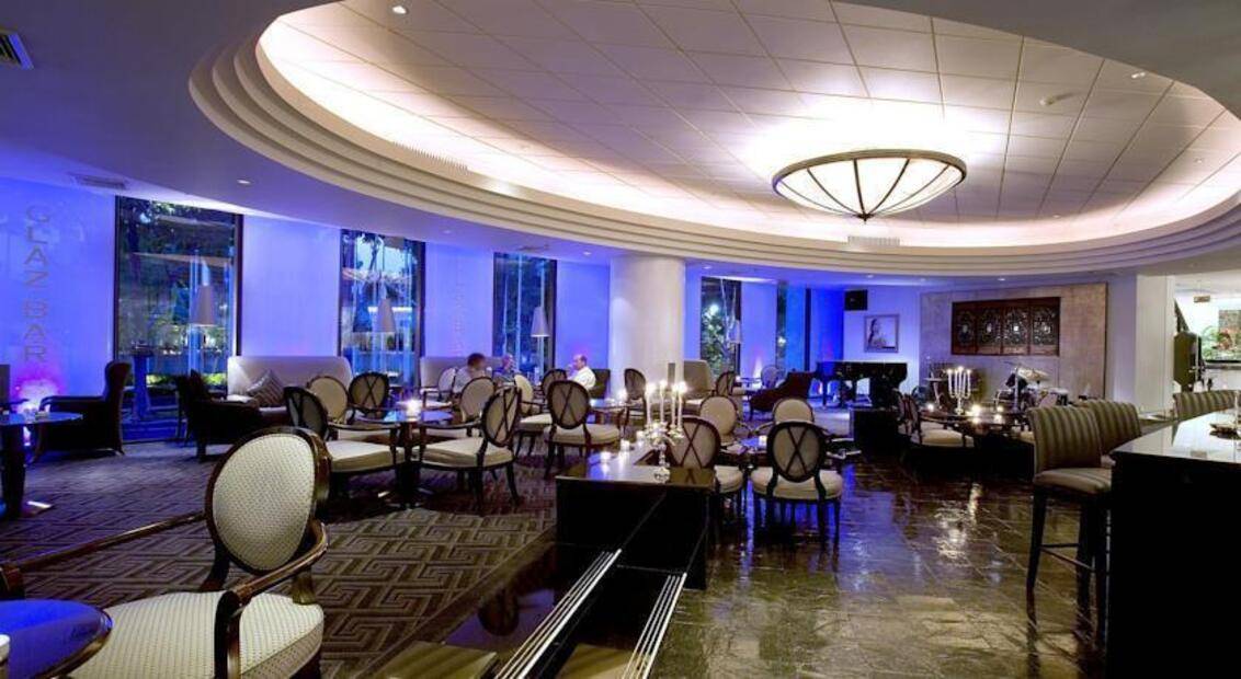 Plaza Athenee Bangkok A Royal Meridien Hotel