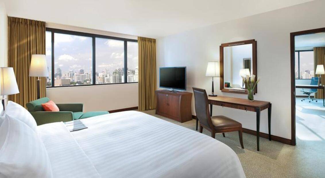 Plaza Athenee Bangkok A Royal Meridien Hotel