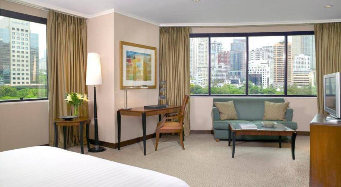 Plaza Athenee Bangkok A Royal Meridien Hotel