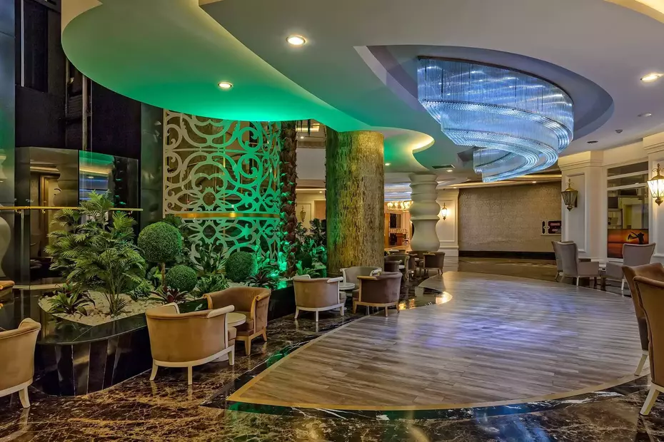 Kirman Belazur Resort & Spa