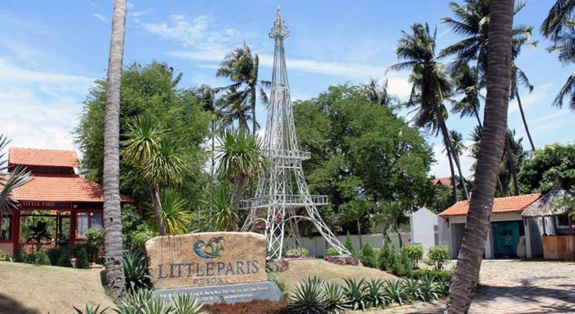 Little Paris Resort