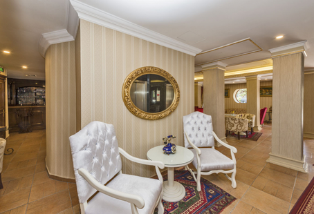 Santa Sophia Hotel