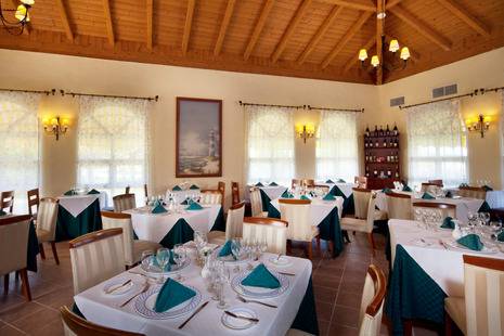 Memories Caribe Beach Resort (Adults Only 16+)