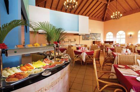 Memories Caribe Beach Resort (Adults Only 16+)