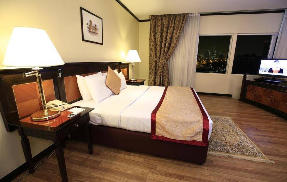 J5 Hotels Bur Dubai (Ex.Imperial Suites Dubai)