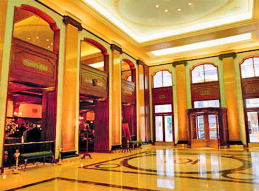 Claridge Hotel Dubai