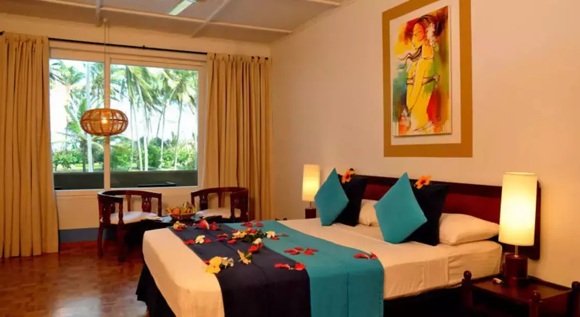 Palm Village Hotel
