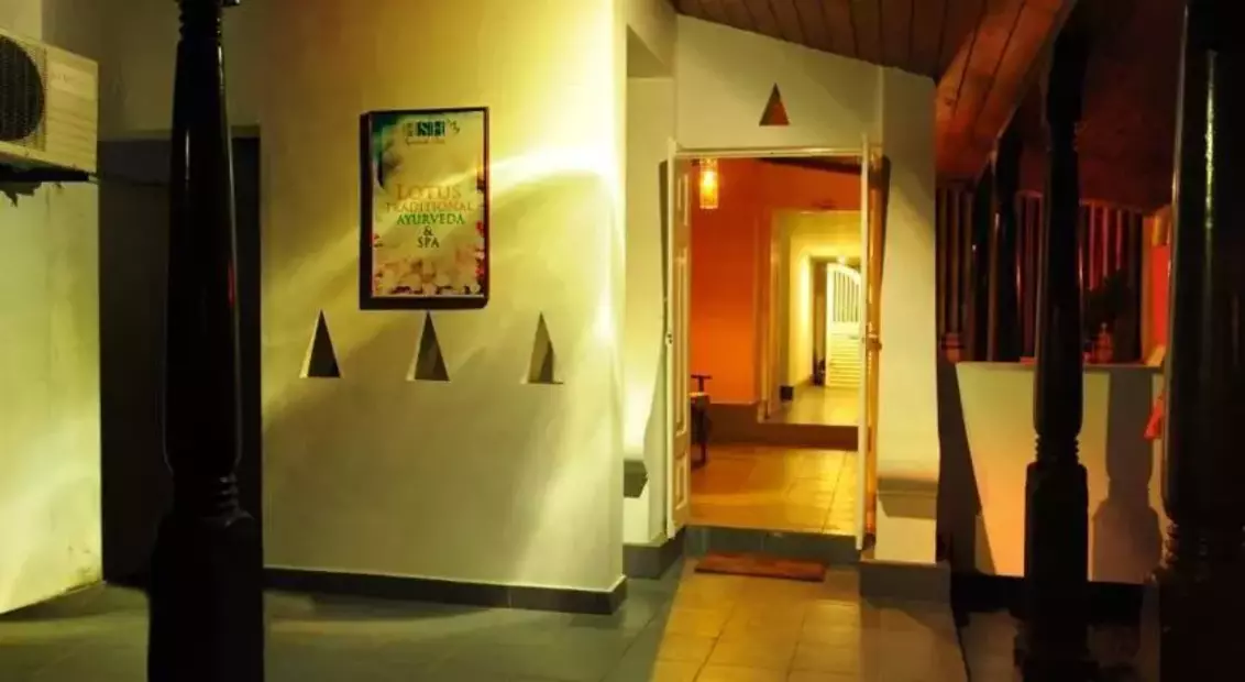 Golden Star Beach Hotel