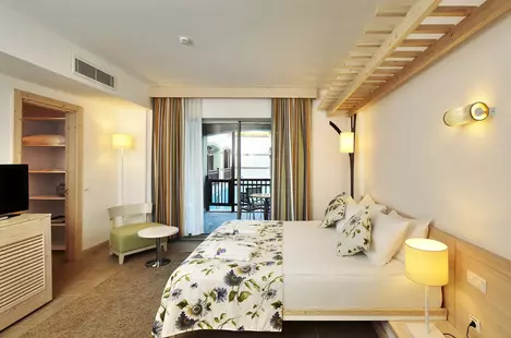 Sunis Kumkoy Beach Resort Hotel & Spa