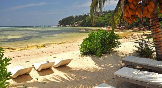 Crown Beach Hotel