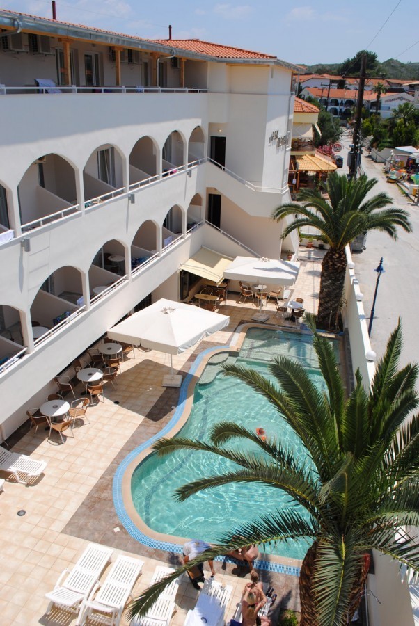 Elinotel Polis Hanioti