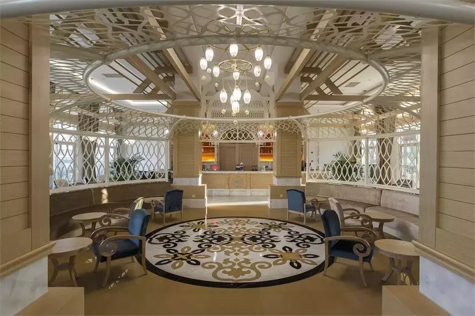 Well Palace Side (Ex.Side Crown Charm Palace)