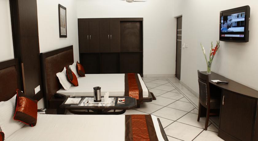 Apra International Hotel