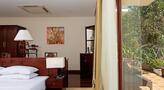 Takalau Residences & Resort