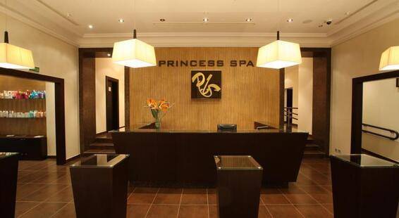 Crowne Plaza Minsk Hotel