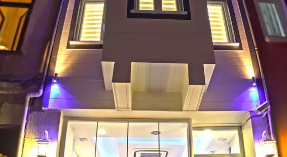Lemon Residence