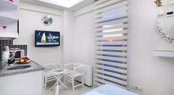 Lemon Residence