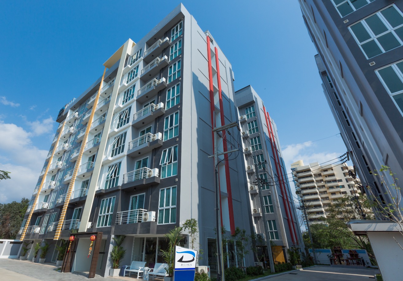 Sunday Beachfront View Jomtien Pattaya