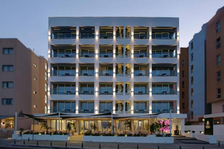 The Ciao Stelio Deluxe Hotel (Adults Only 18+)