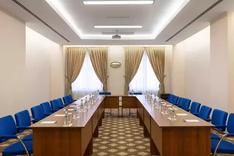 Отель Президент