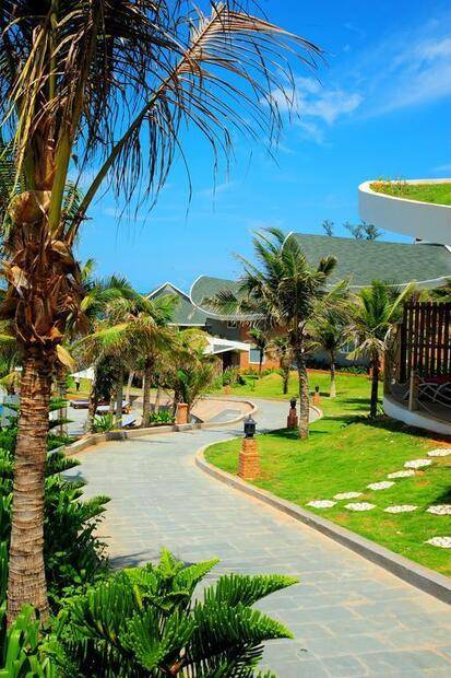Sandunes Beach Resort
