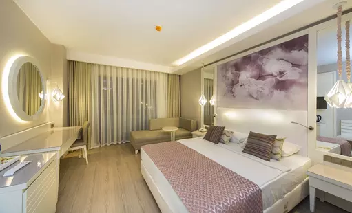 Diamond Premium Hotel & Spa