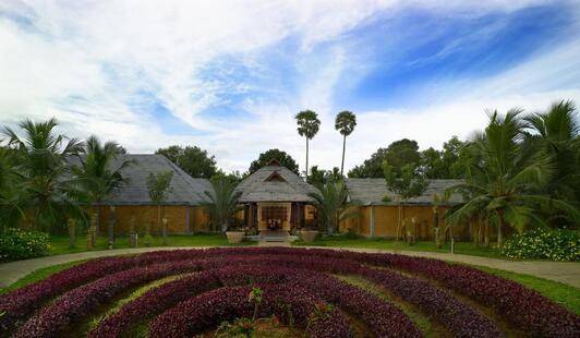 Poovar Island Resort