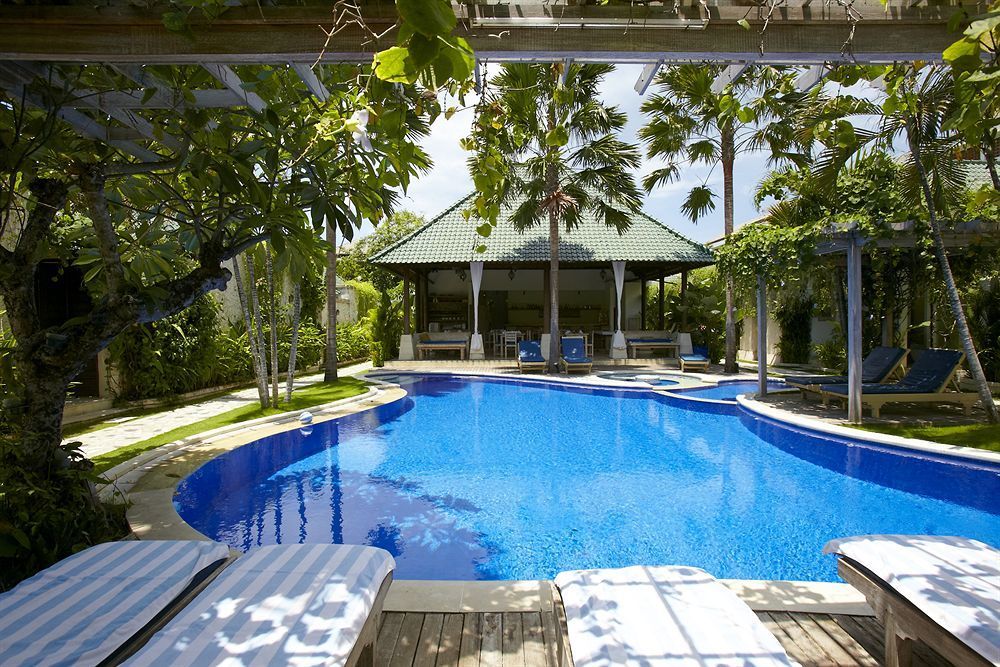 Artemis Villa And Hotel