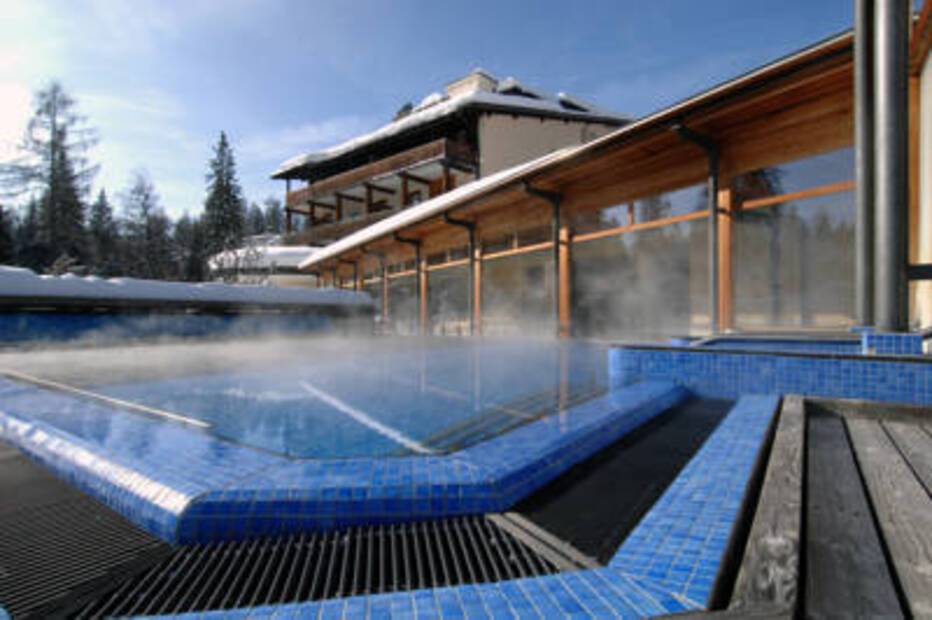 Adula Hotel