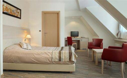 Family Hotel Angella
