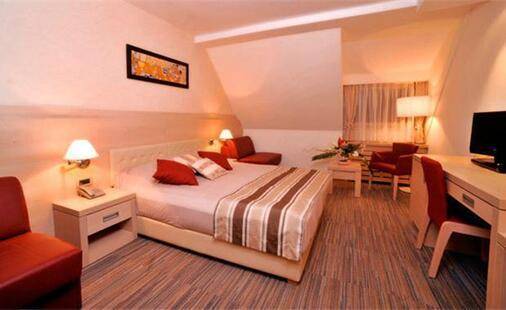 Family Hotel Angella