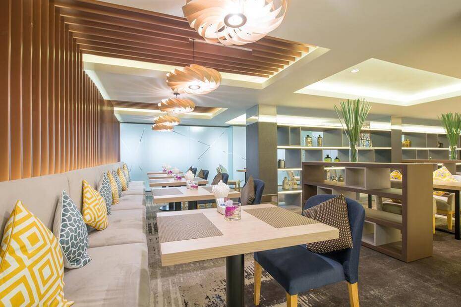 Eastin Grand Hotel