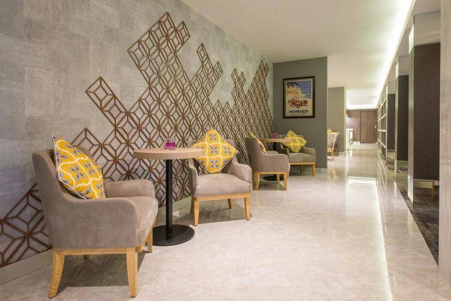 Eastin Grand Hotel
