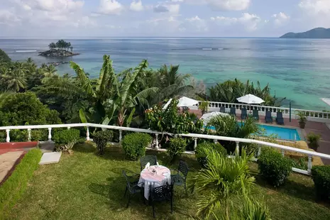 Le Relax Hotel & Restaurant
