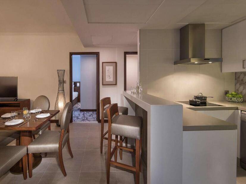 Pullman Dubai Creek City Centre Residences
