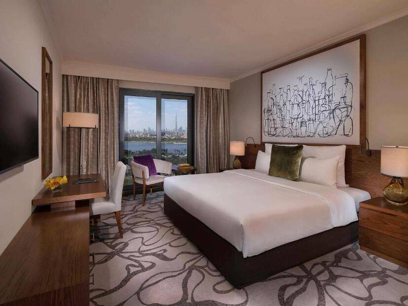 Pullman Dubai Creek City Centre Residences