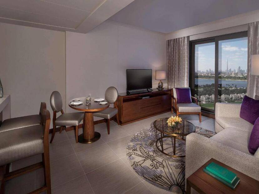Pullman Dubai Creek City Centre Residences