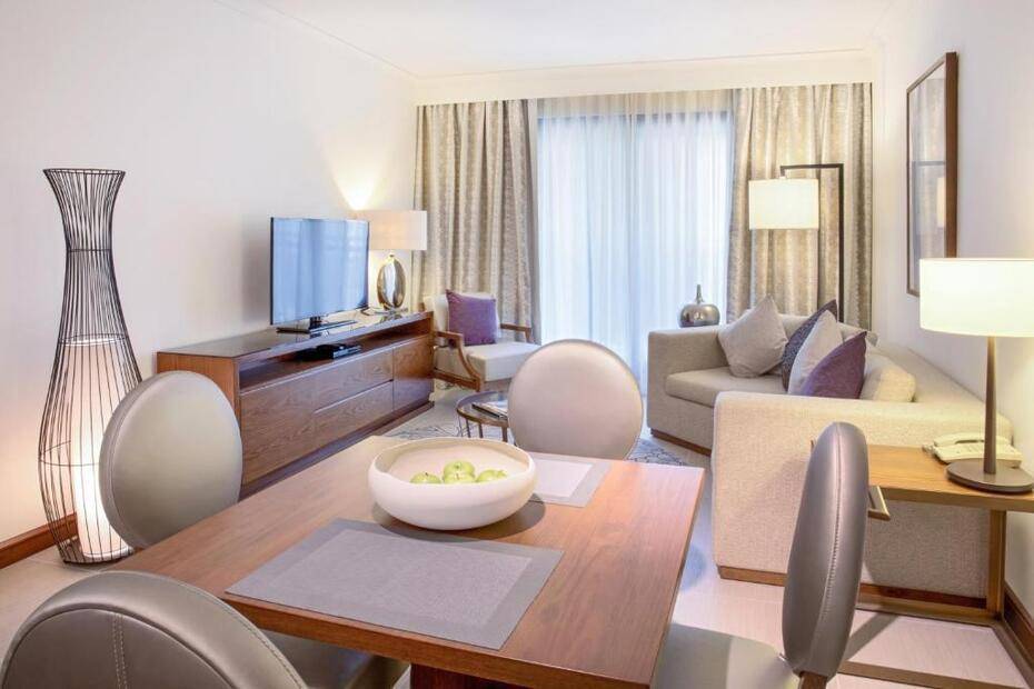 Pullman Dubai Creek City Centre Residences