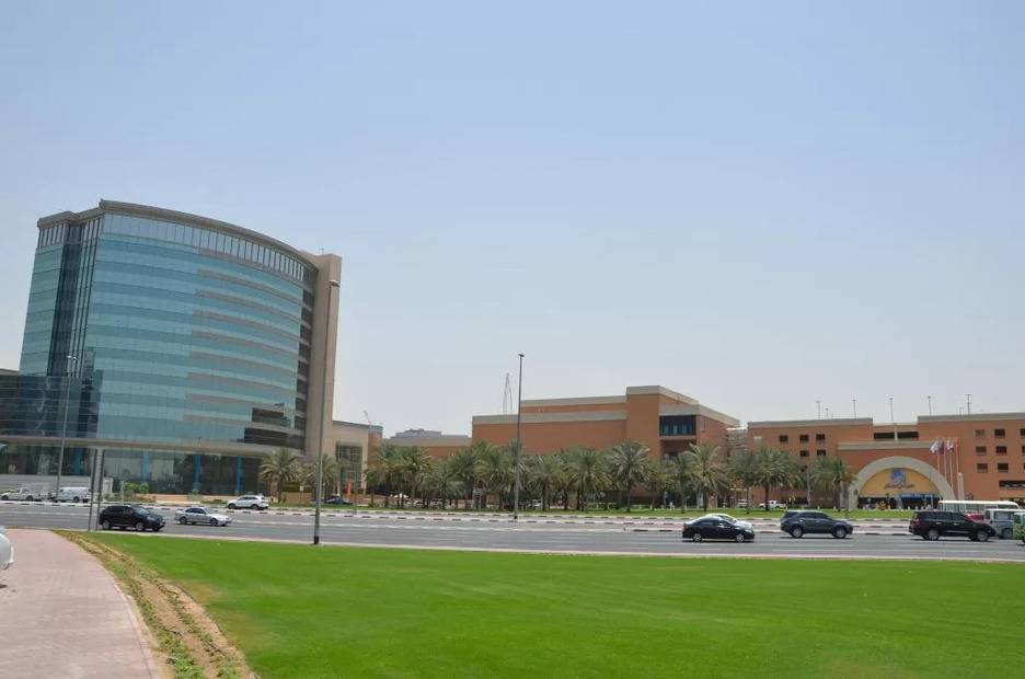 Pullman Dubai Creek City Centre Residences
