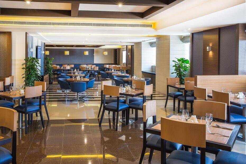 V Hotel Fujairah (Ex. Landmark Hotel)