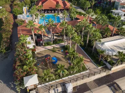 Club Akman Beach Hotel