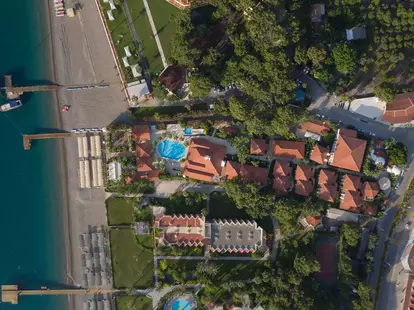 Club Akman Beach Hotel