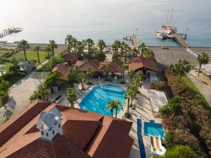 Club Akman Beach Hotel