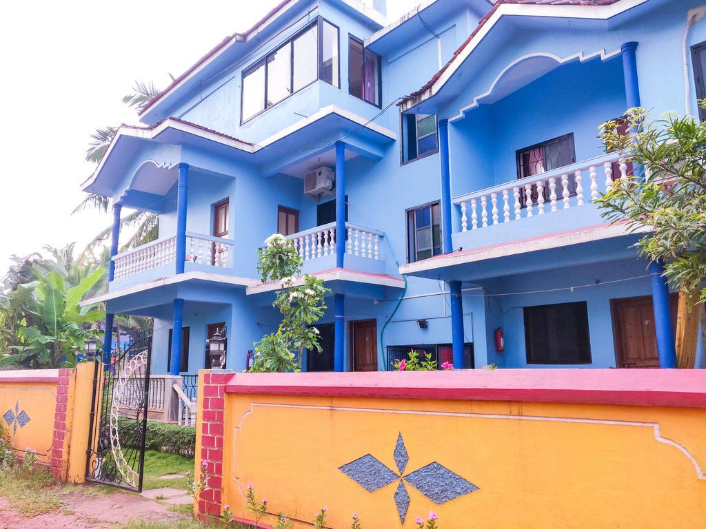 Morjim Sunset Guest House