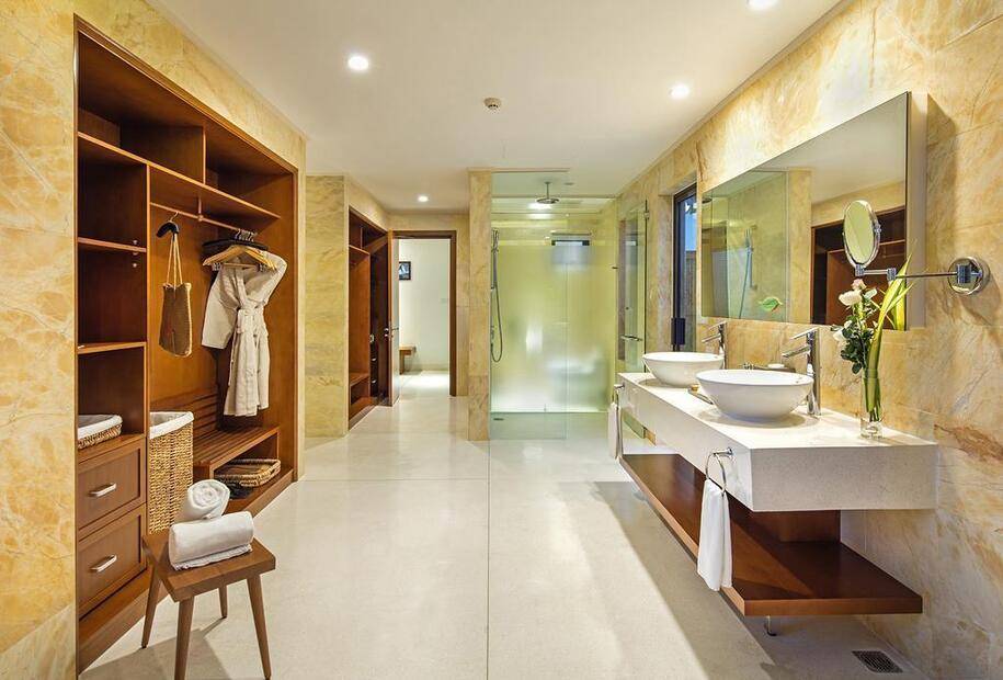Cam Ranh Riviera Resort & Spa